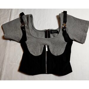 AKIRA Ready‎ Corseted T-Shirt Multi Faux Leather Buckle Crop Top M Ribbed Gray